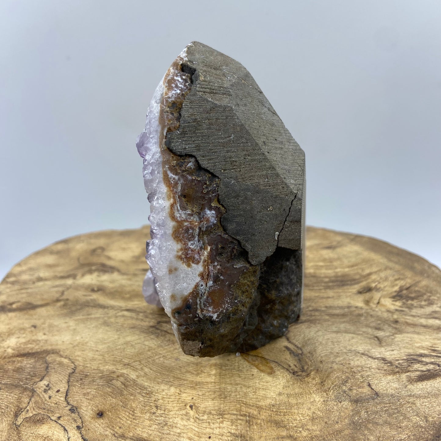 Amethyst Geode4