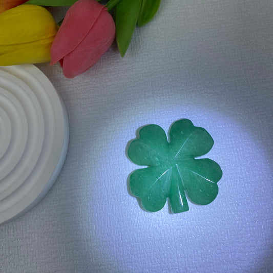 Four leaf clover