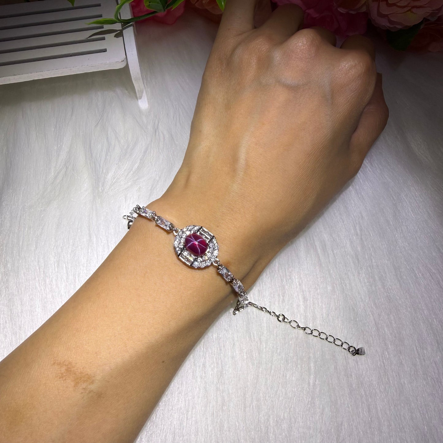 【Copper Alloy 】Star Ruby Bracelet